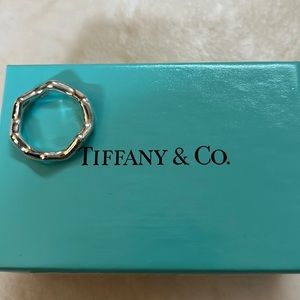 Tiffany & Co. Zig Zag Band Ring